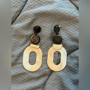 Black&Cream Dangle EARRINGS - Preloved -